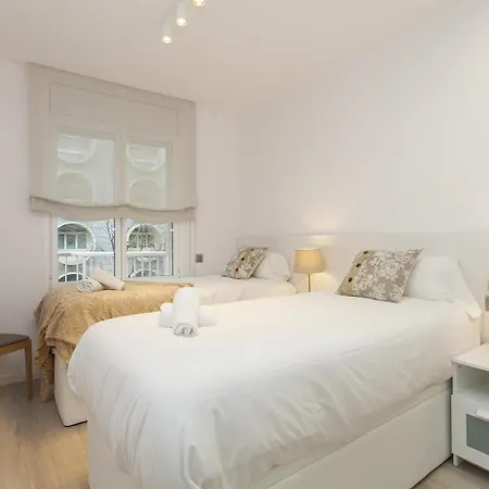 Confort Sagrada Familia Design Apartment