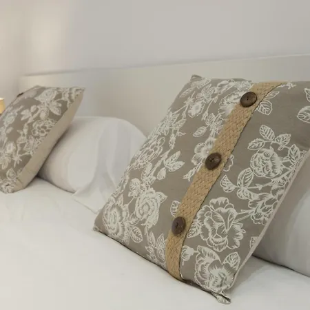 Confort Sagrada Familia Design *